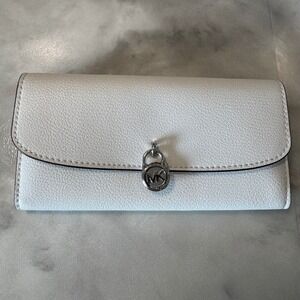 Michael Kors Hamilton Optic White Leather Flap Continental Wallet